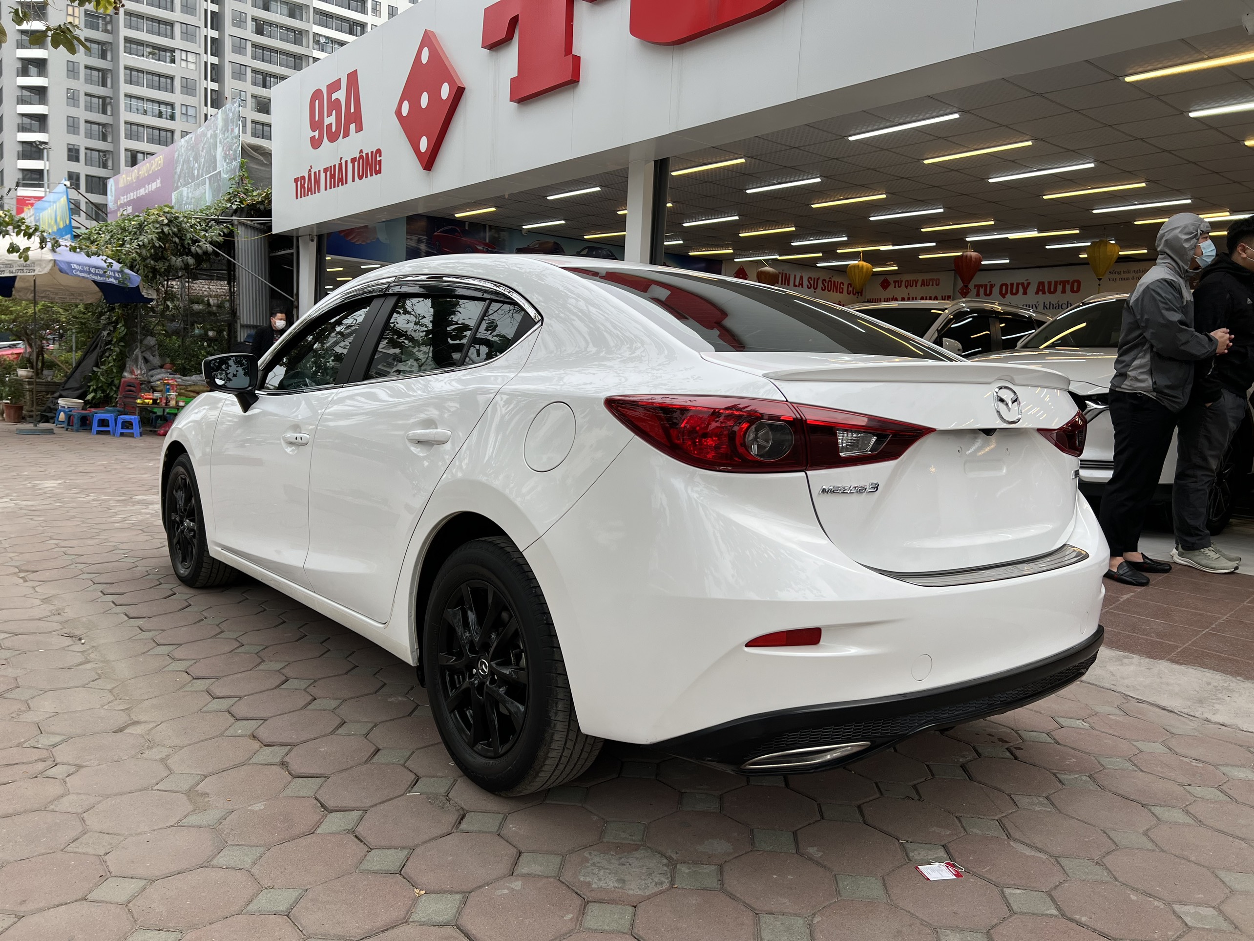 Mazda 3 Sedan 2017 - 4