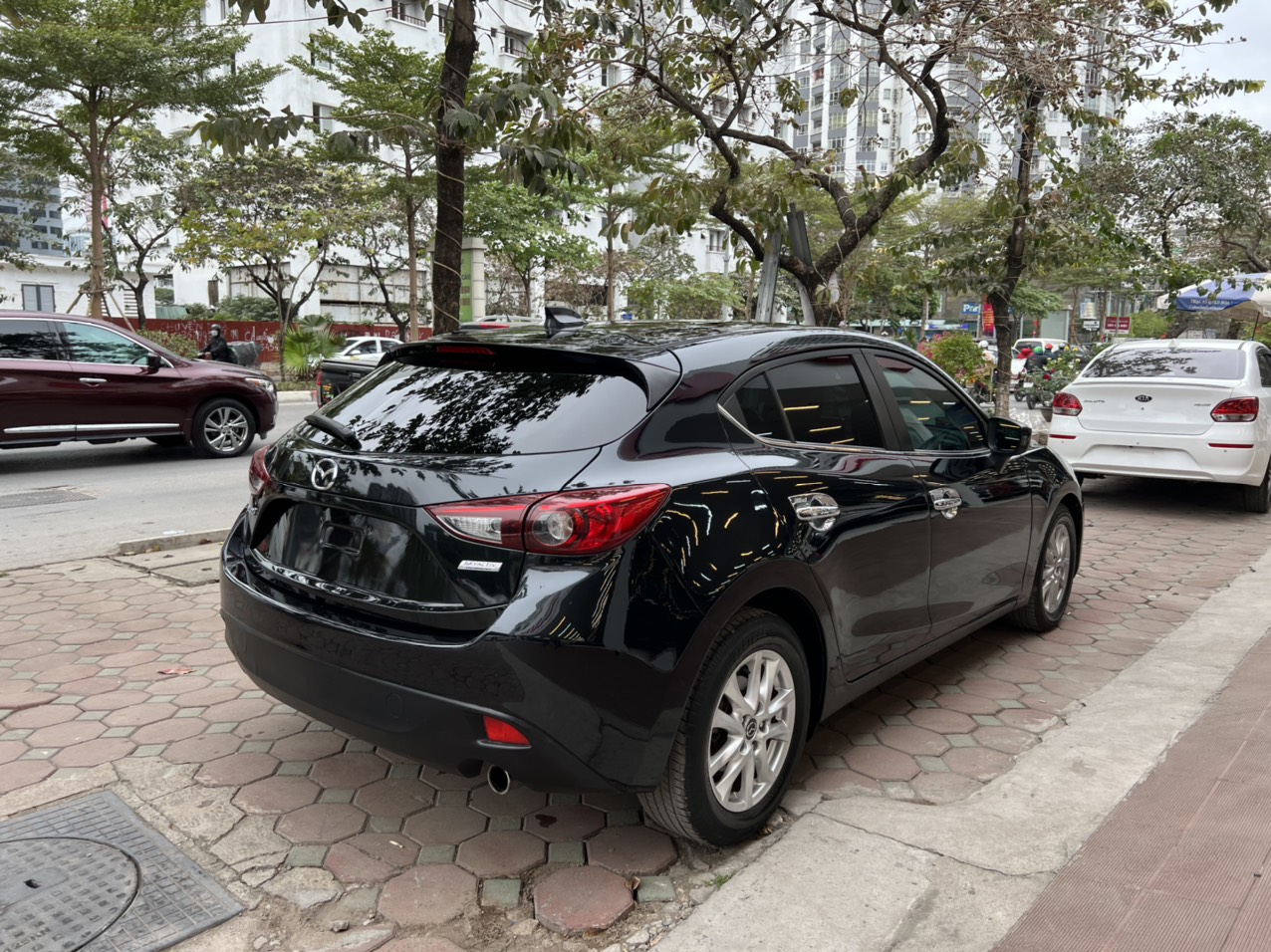 Mazda 3 Hatchback 1.5AT 2016 - 6