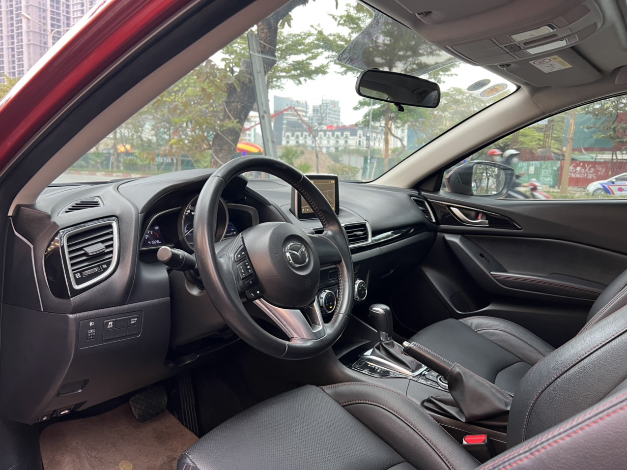 Mazda 3 Sedan 1.5AT 2016 - 10