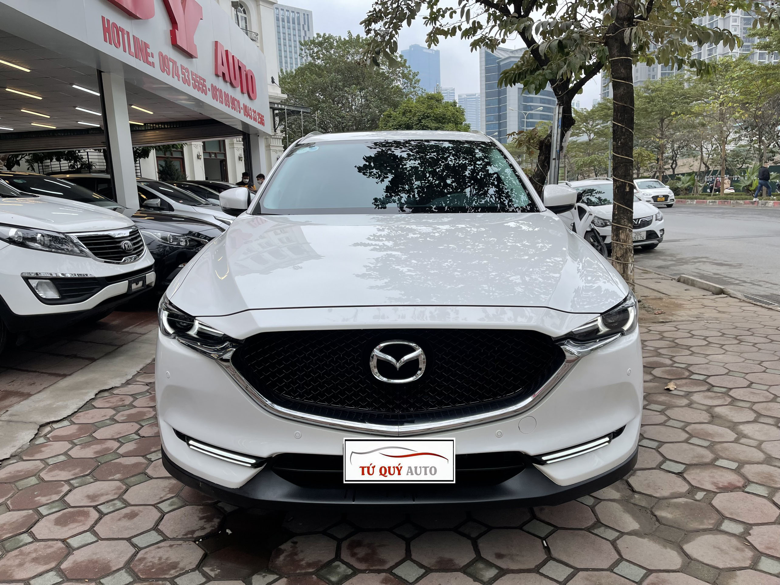 Xe Mazda CX5 Deluxe 2.0AT 2020 - Trắng