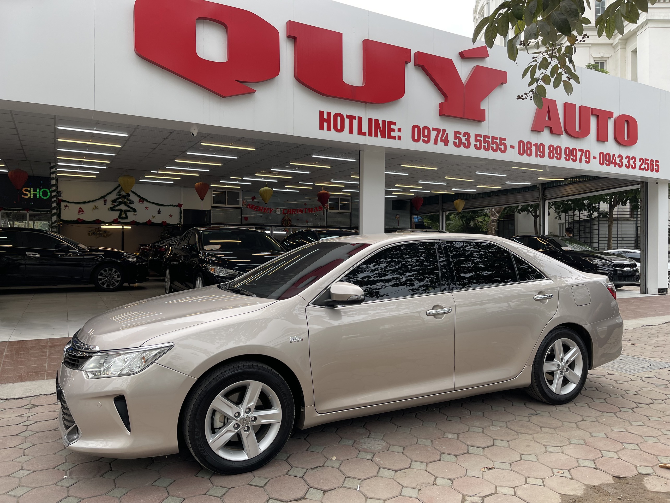 Toyota Camry 2.5Q 2016 - 3