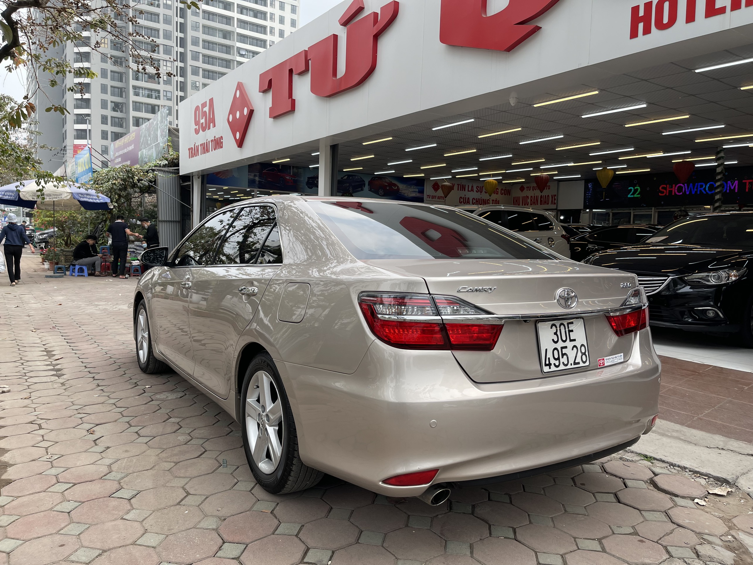 Toyota Camry 2.5Q 2016 - 4