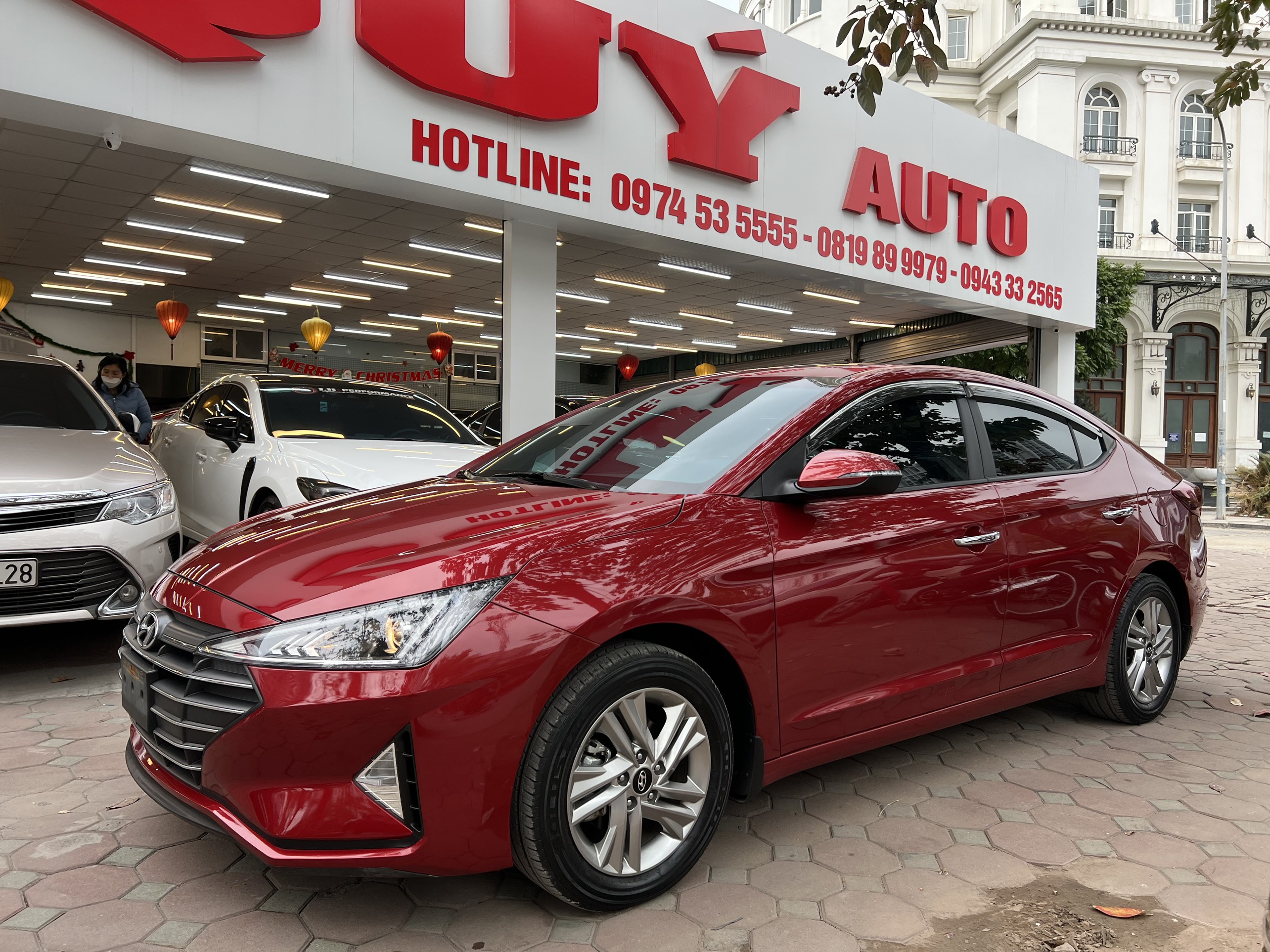 Hyundai Elantra 1.6AT 2019 - 3