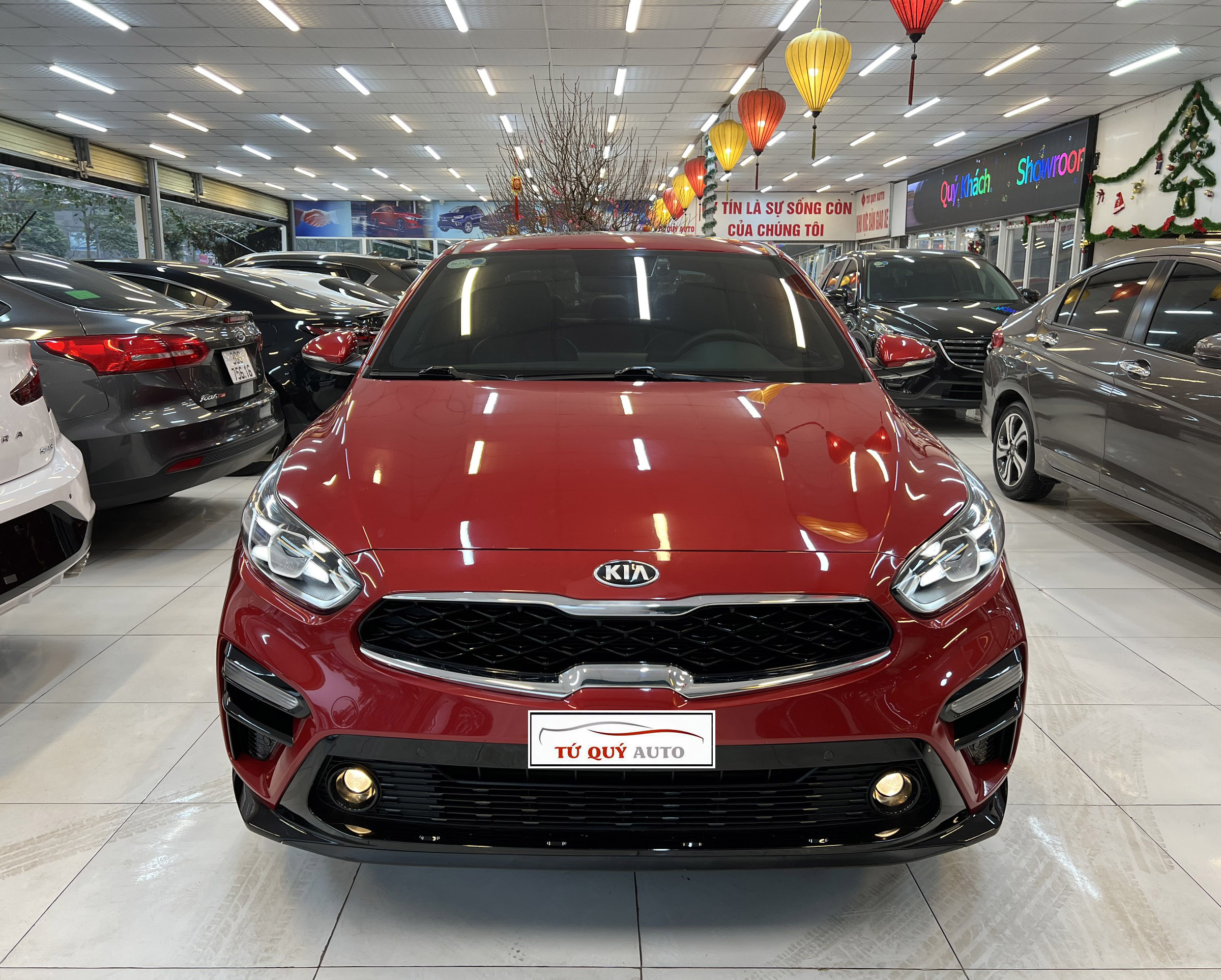 Xe Kia Cerato Premium 2.0AT 2020 - Đỏ