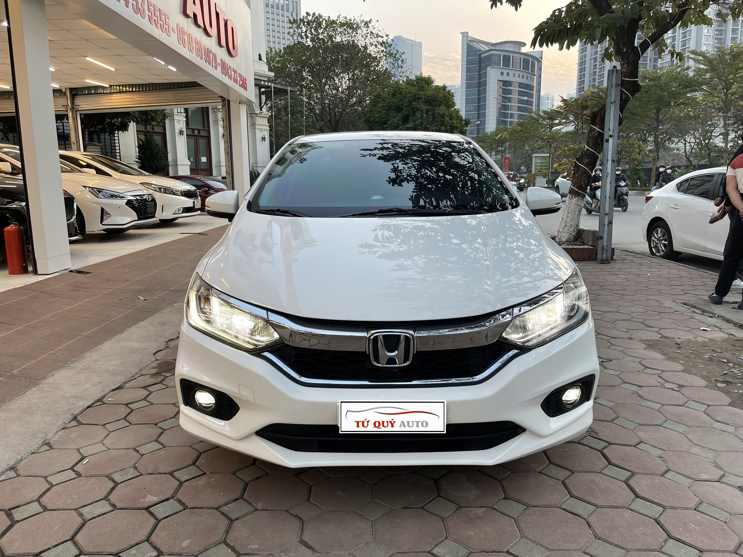 Xe Honda City Top 1.5AT 2018 - Trắng