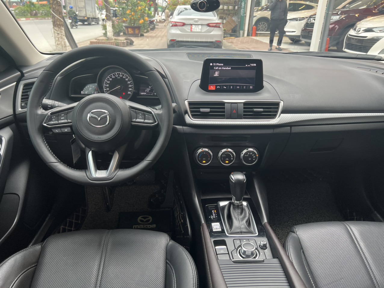 Mazda 3 Sedan 2019 - 8