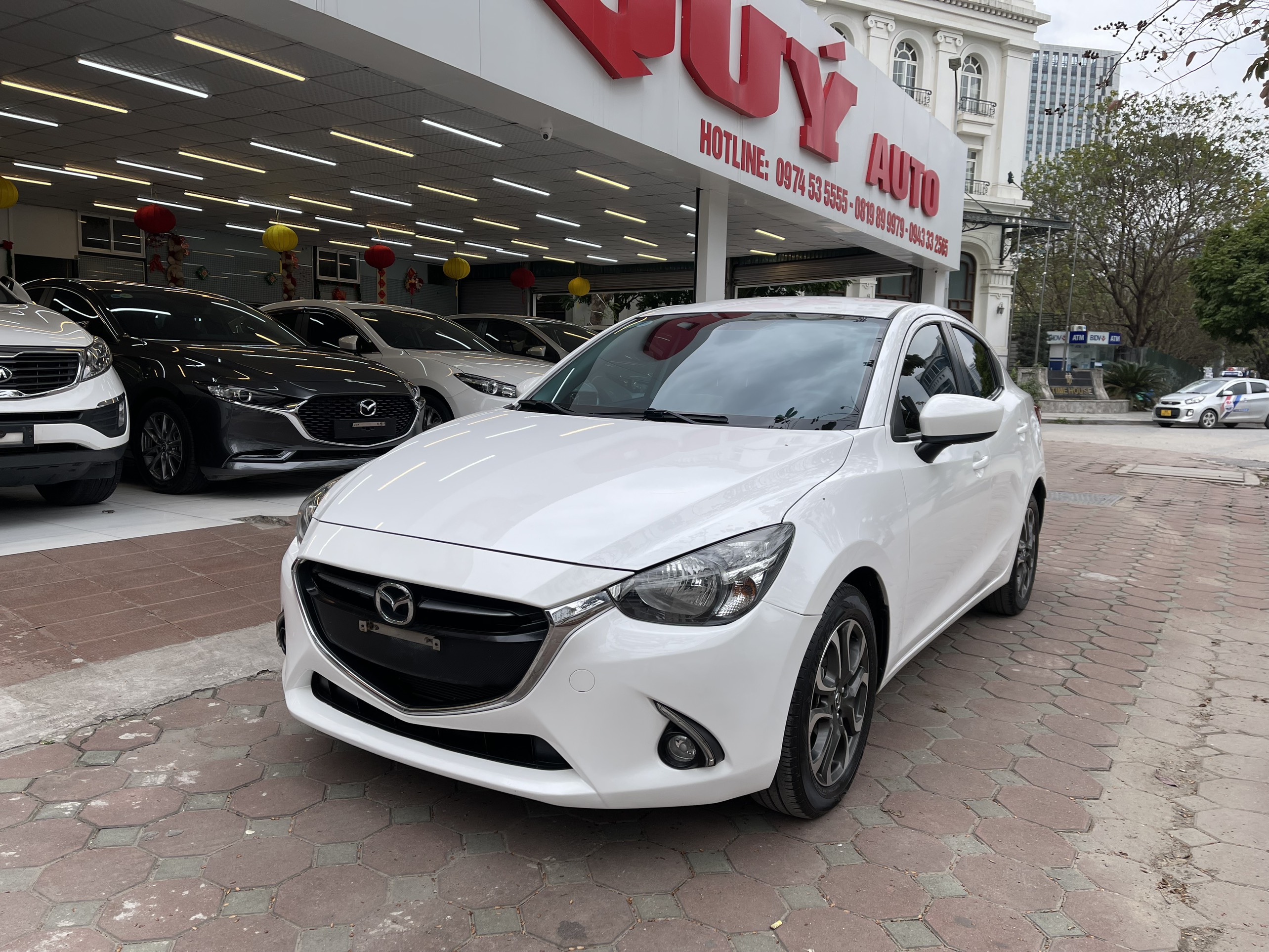 Mazda 2 Sedan 2018 - 2