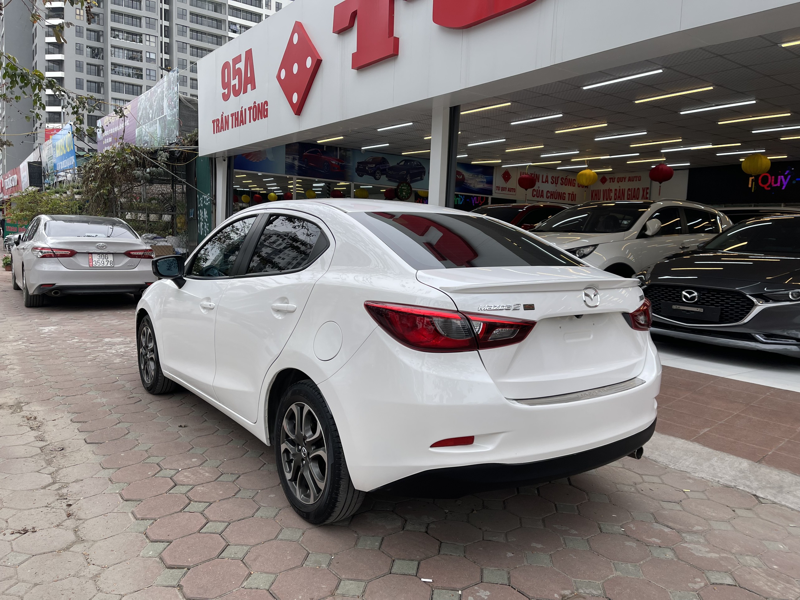 Mazda 2 Sedan 2018 - 4