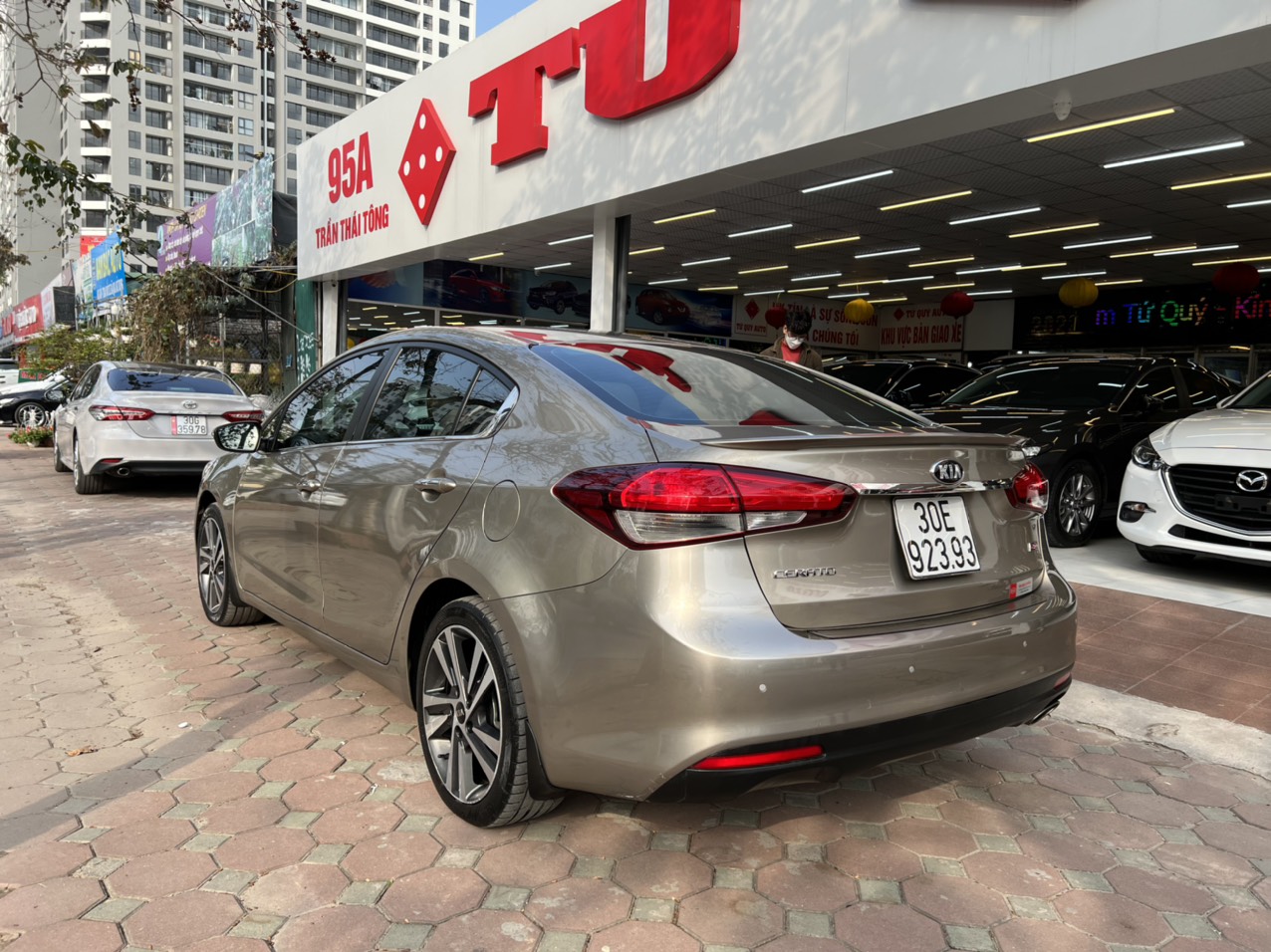 Kia Cerato 2.0AT 2017 - 4