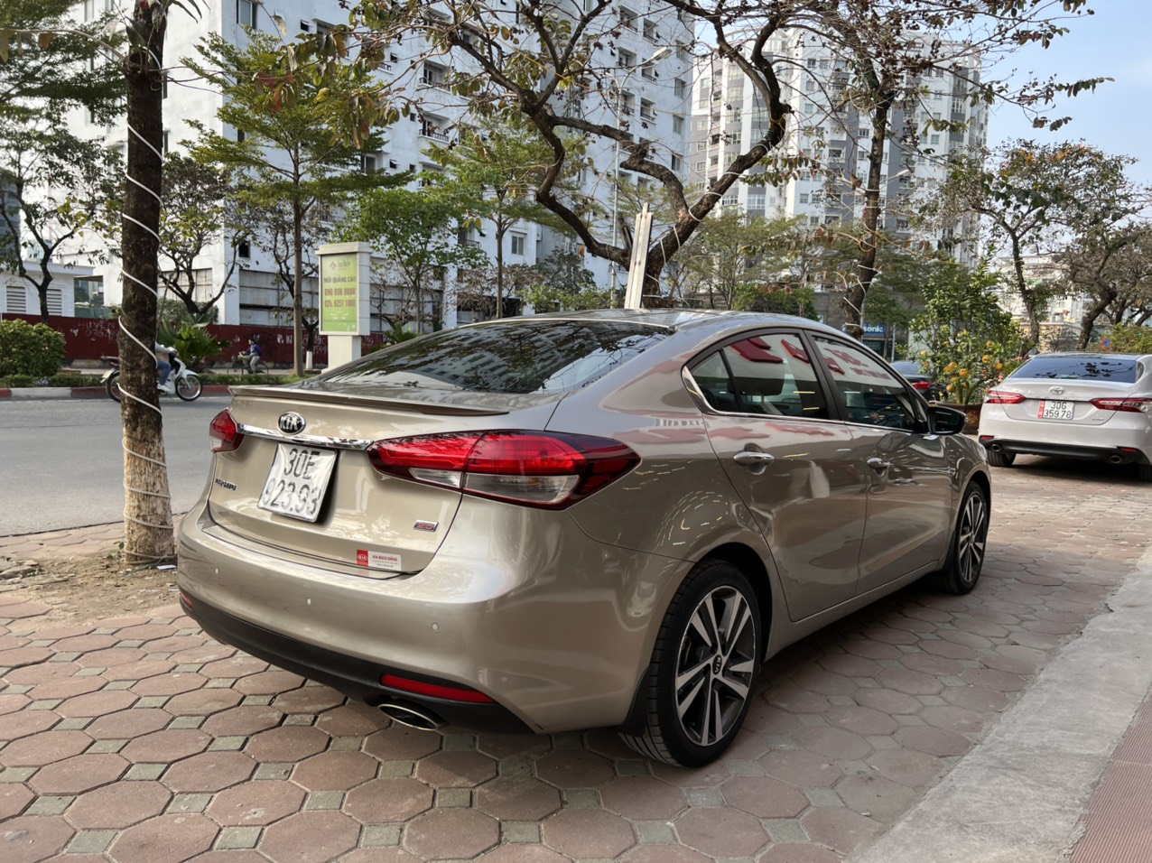 Kia Cerato 2.0AT 2017 - 6