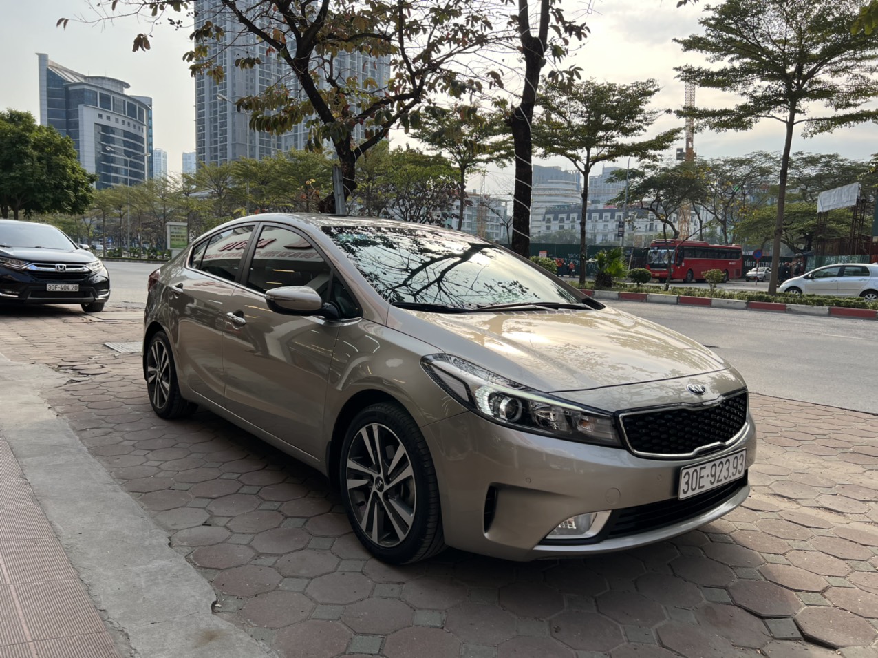 Kia Cerato 2.0AT 2017 - 7