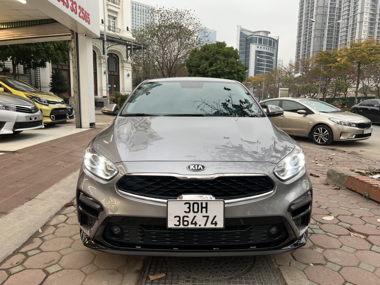 Xe Kia Cerato Luxury 1.6AT 2019 - Xám