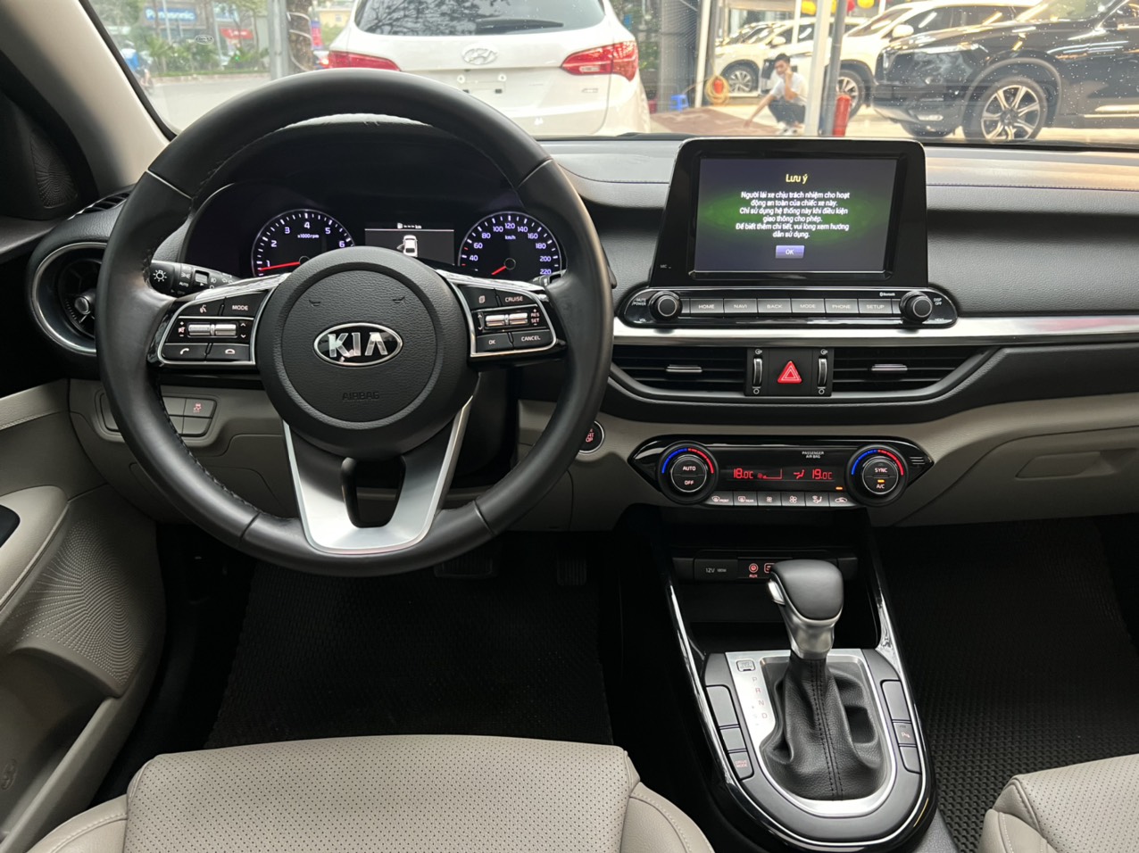 Kia Cerato Luxury 2019 - 8