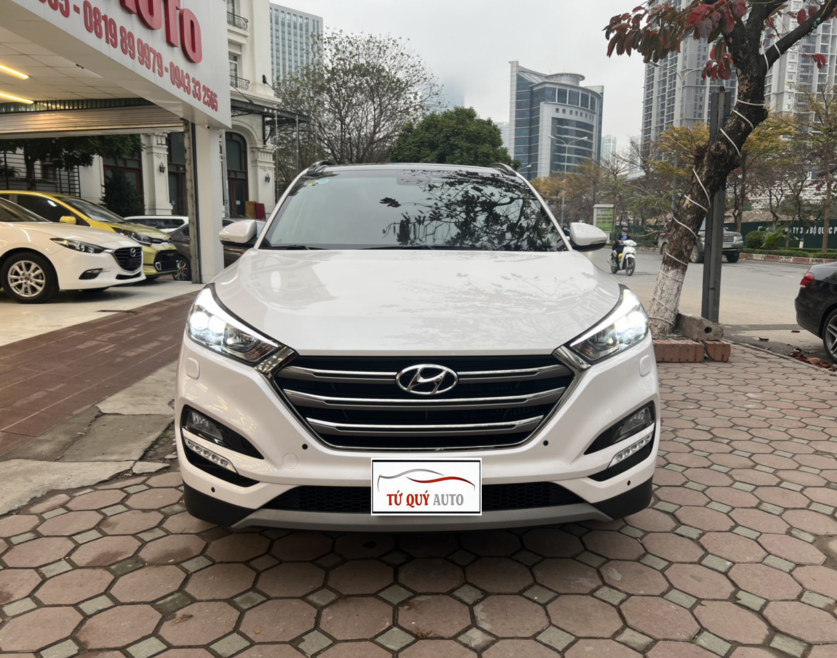 Xe Hyundai Tucson Turbo 1.6AT 2019 - Trắng