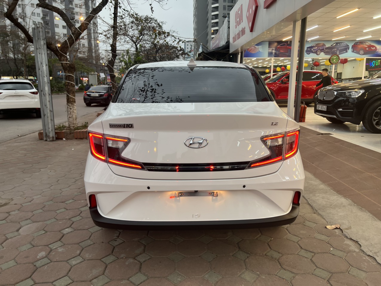 Hyundai i10 Sedan AT 2021 - 5