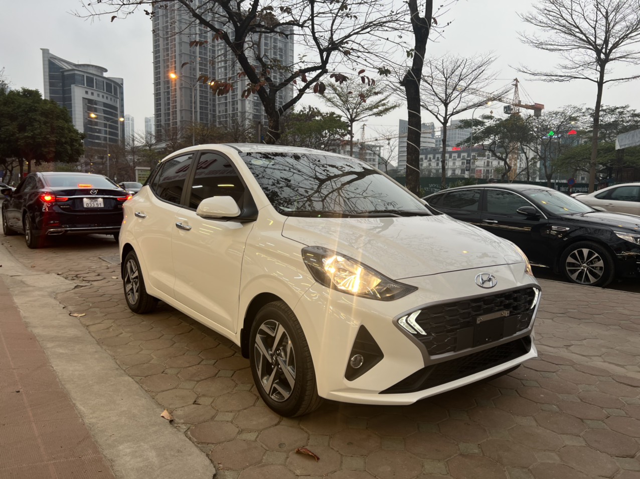 Hyundai i10 Sedan AT 2021 - 7