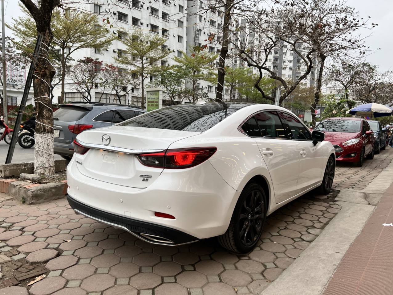 Mazda 6 2.5AT 2017 - 6