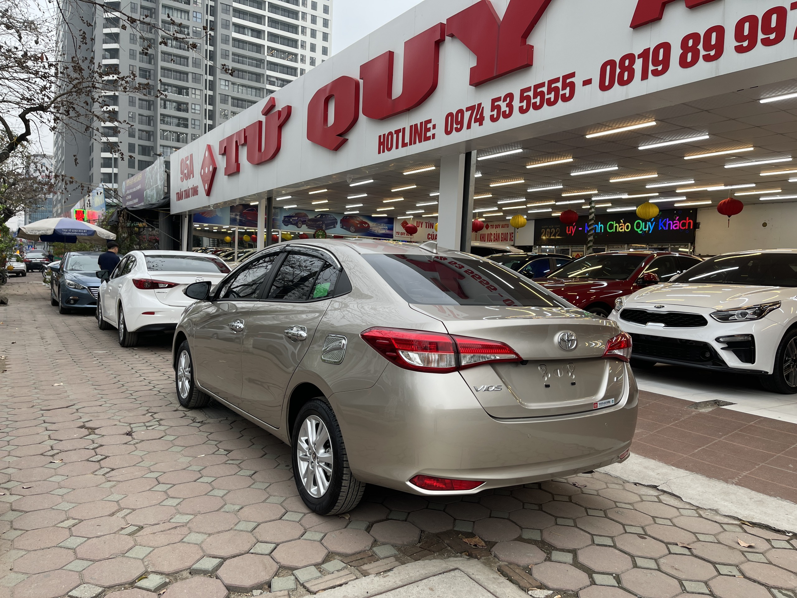 Toyota Vios E 2020 - 4