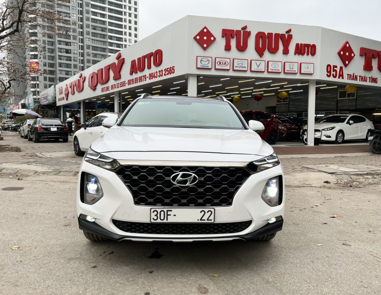 Xe Hyundai SantaFe Premium 2.4AT 2019 - Trắng