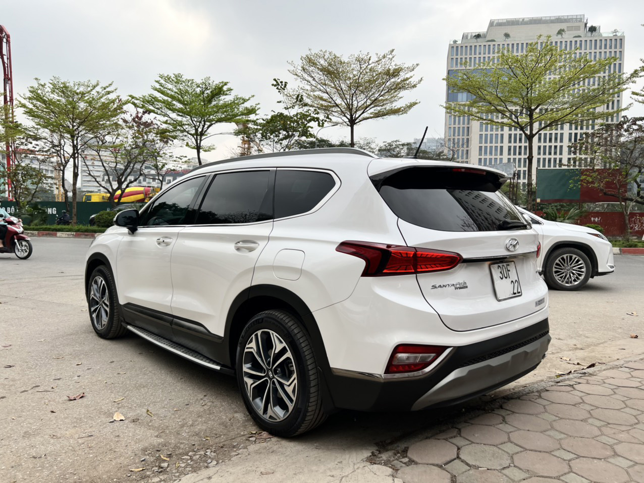 Hyundai SantaFe Pre 2.4AT 2019 - 4