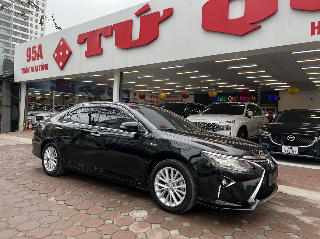 Toyota Camry 2.0E 2017 - 3