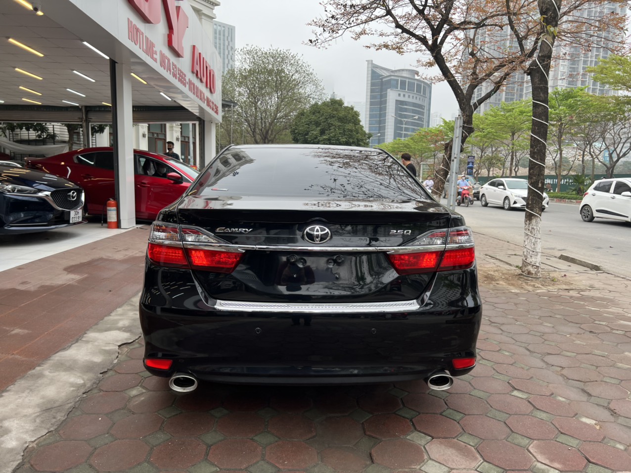 Toyota Camry 2.0E 2017 - 5