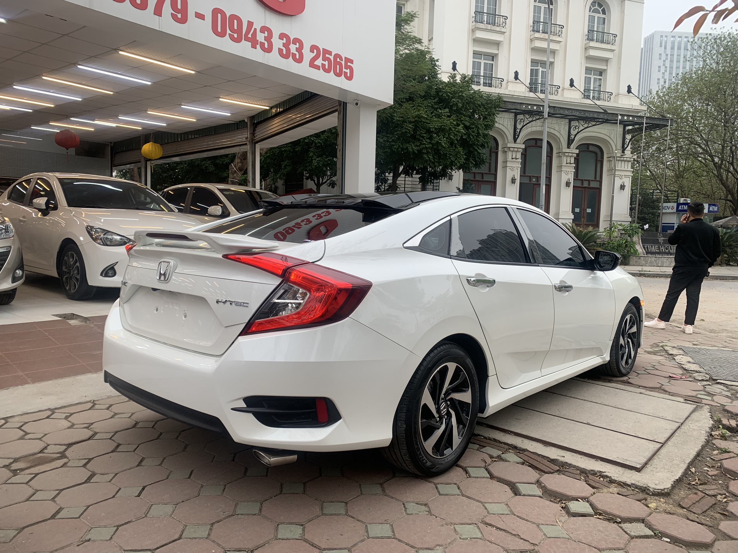 Honda Civic 1.8E 2018 - 4