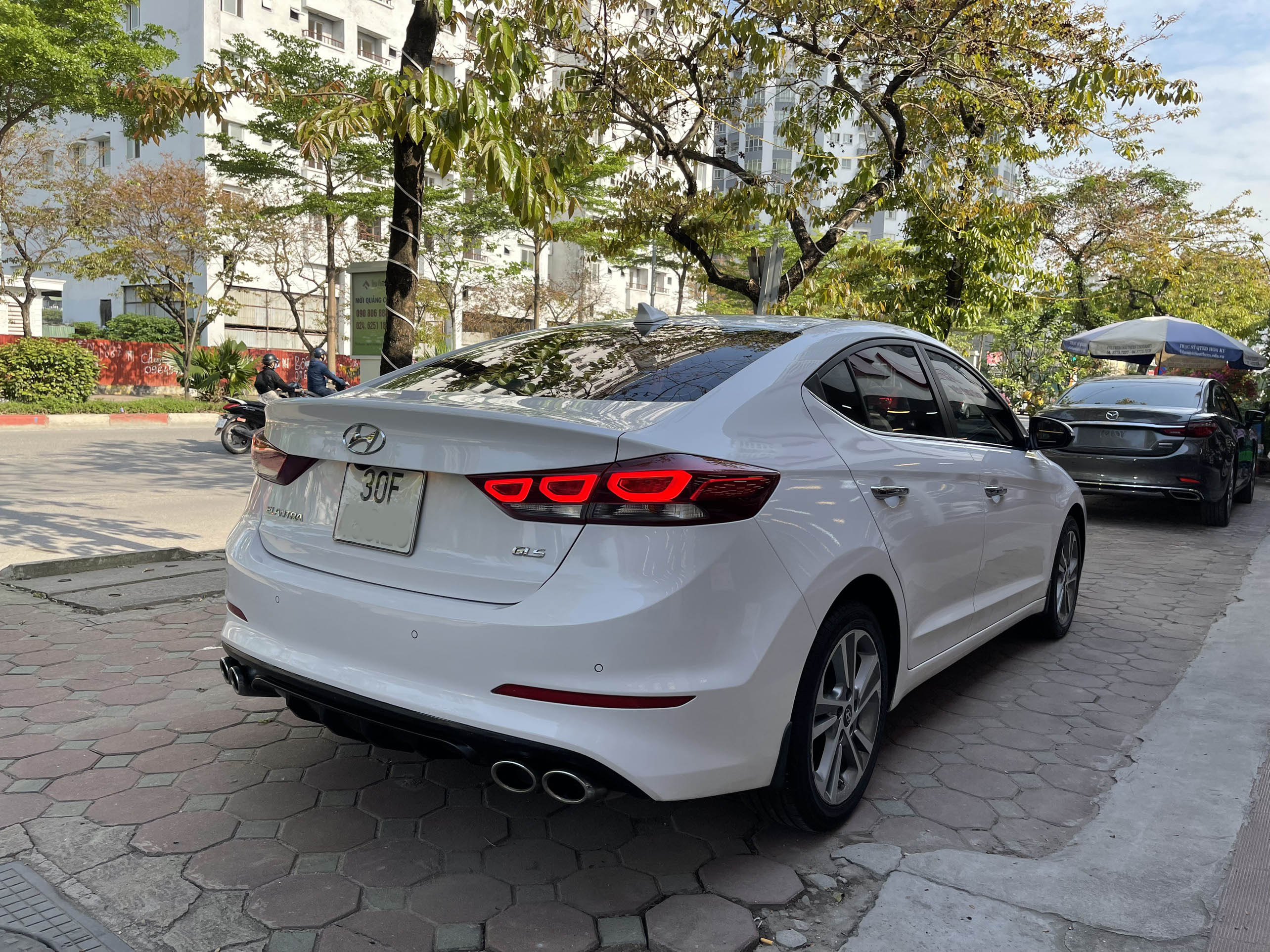 Hyundai Elantra 2.0AT 2018 - 6