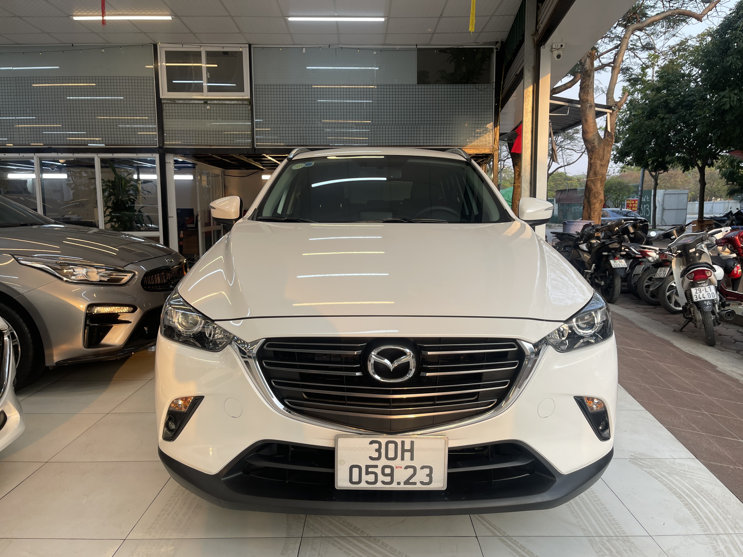 Xe Mazda cx3 Deluxe 1.5AT 2021 - Trắng