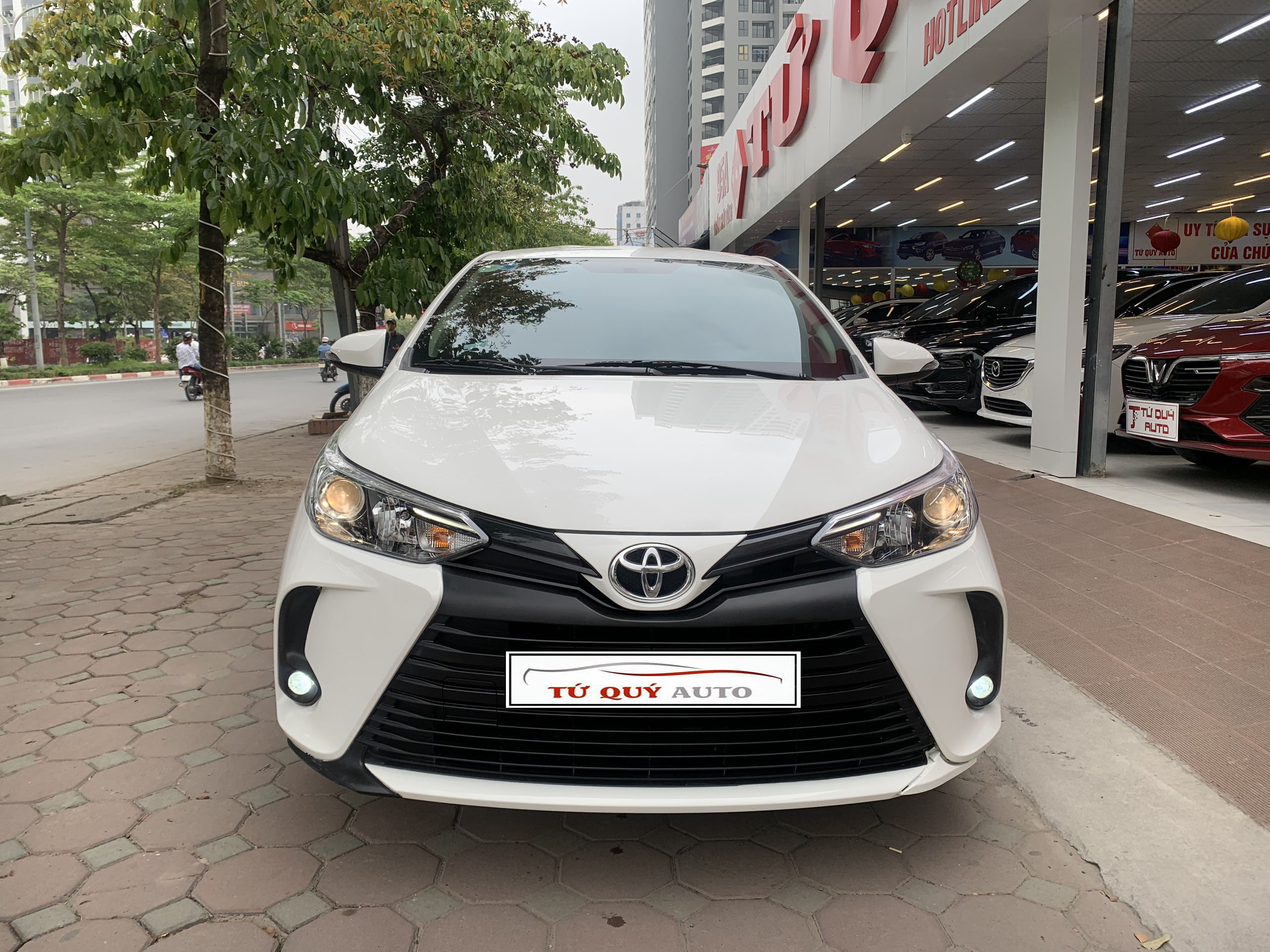 Xe Toyota Vios 1.5E 2021 - Trắng