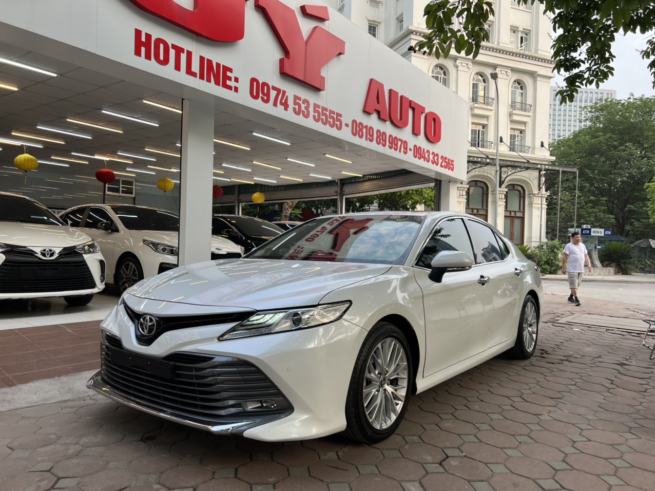 Toyota Camry Q 2019 - 2