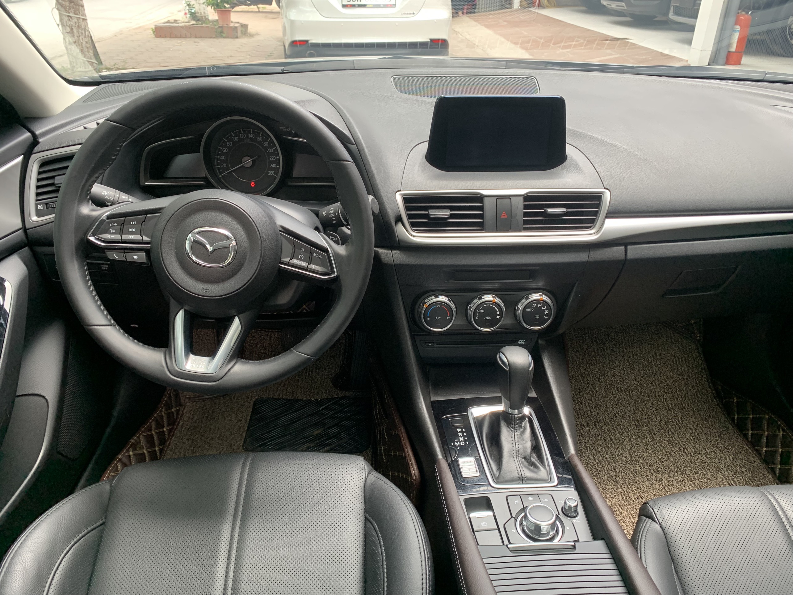 Mazda 3 Sedan 2019 - 8