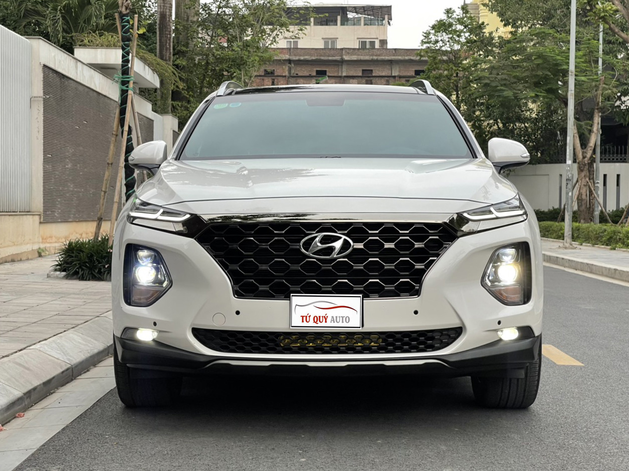 Xe Hyundai SantaFe Premium 2.4AT 2020 - Trắng