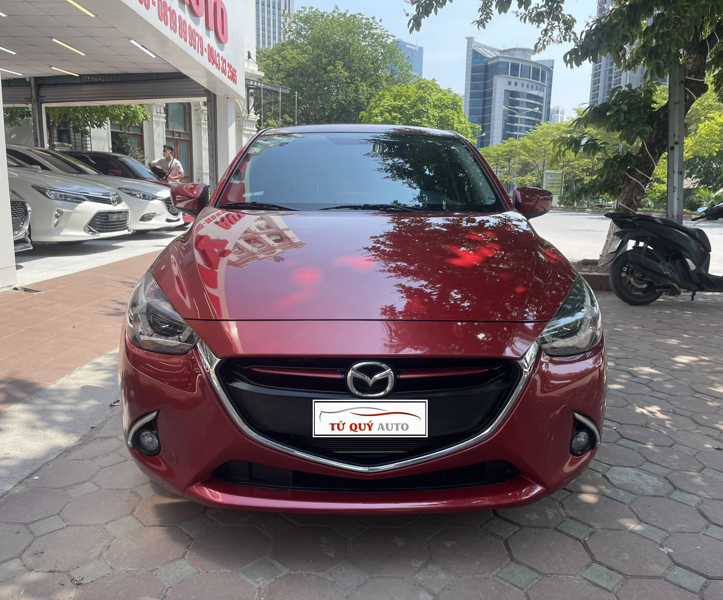 Xe Mazda 2 Hatchback 1.5AT 2016 - Đỏ