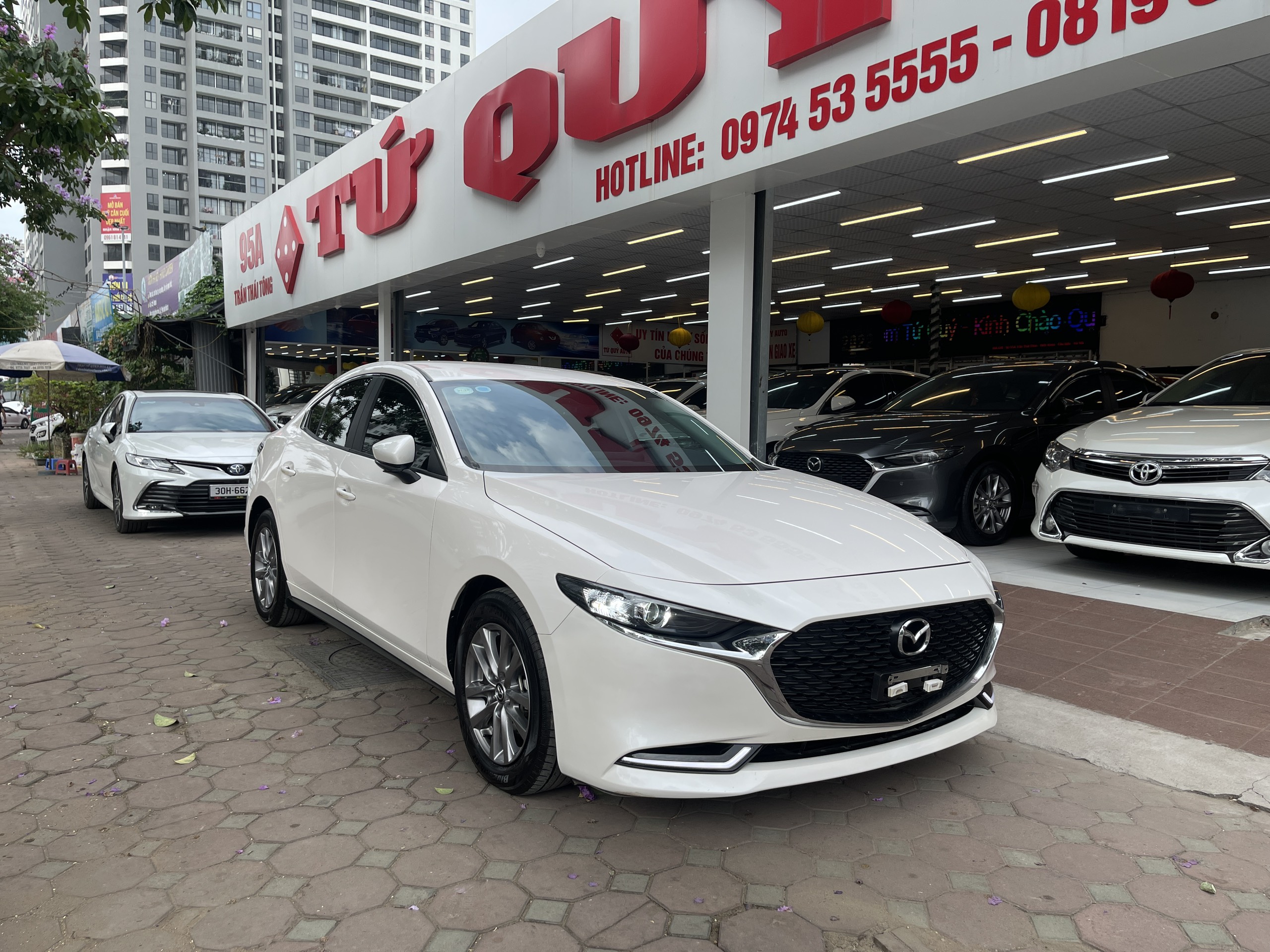 Mazda 3 Luxury 2020 - 2