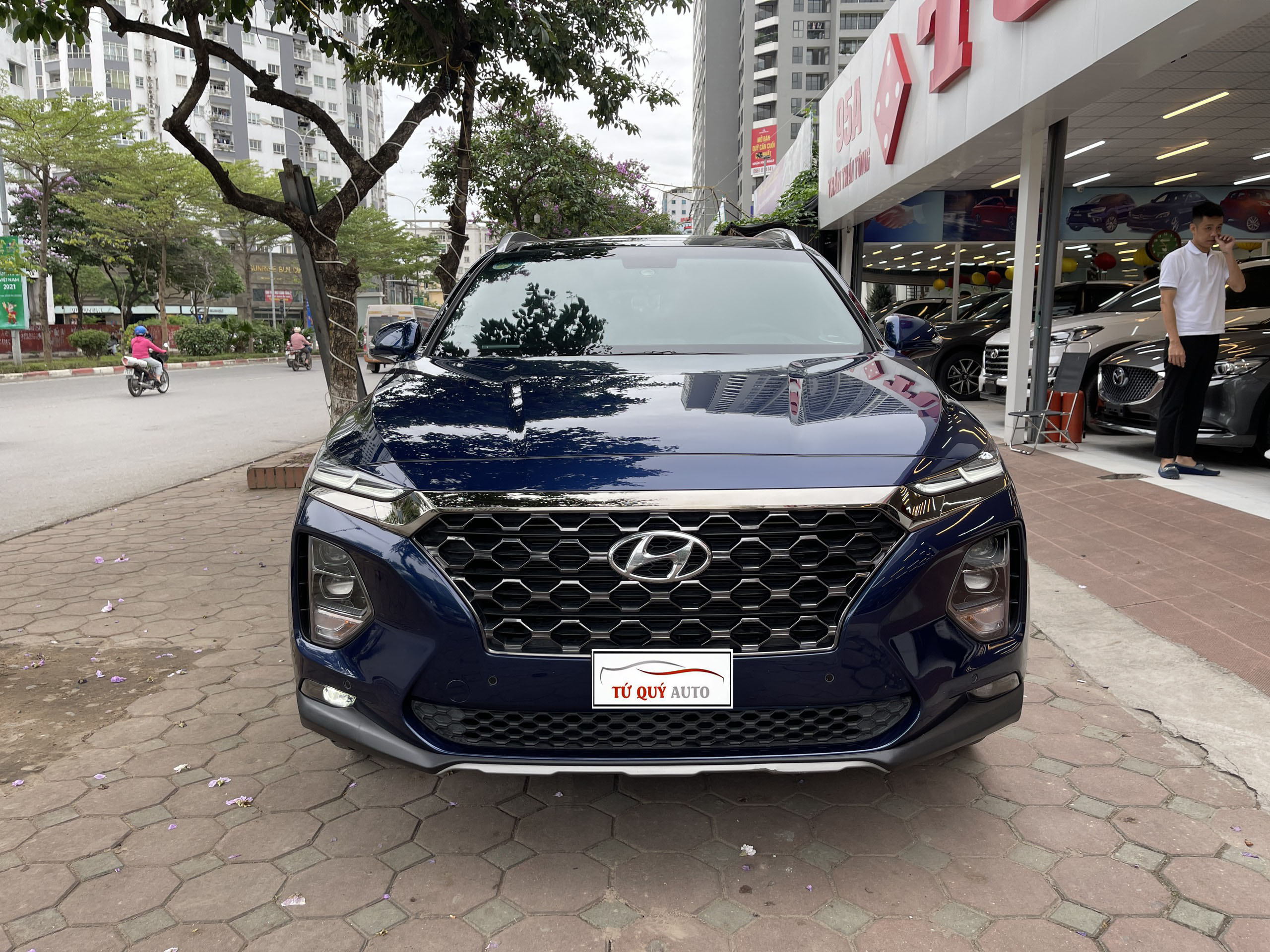 Xe Hyundai SantaFe Premium 2.4AT 2020 - Xanh