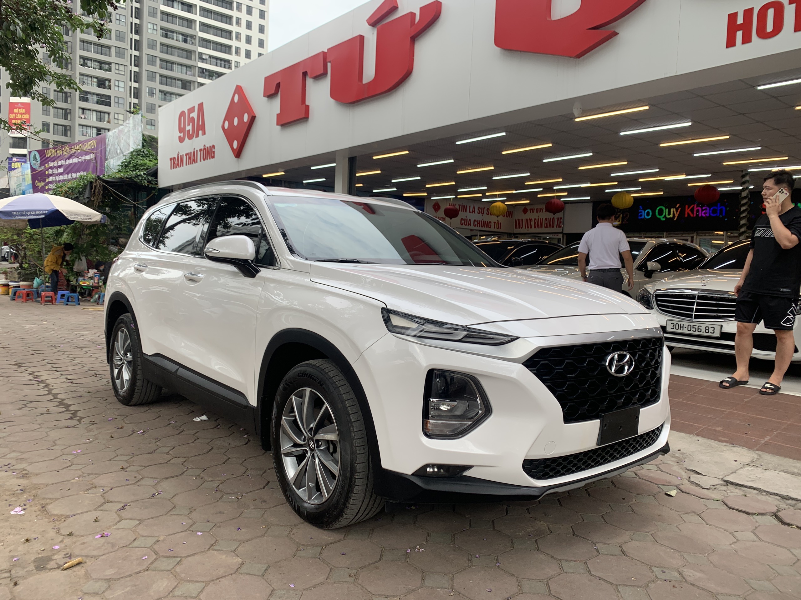 Hyundai SantaFe 2.4AT 2019 - 2