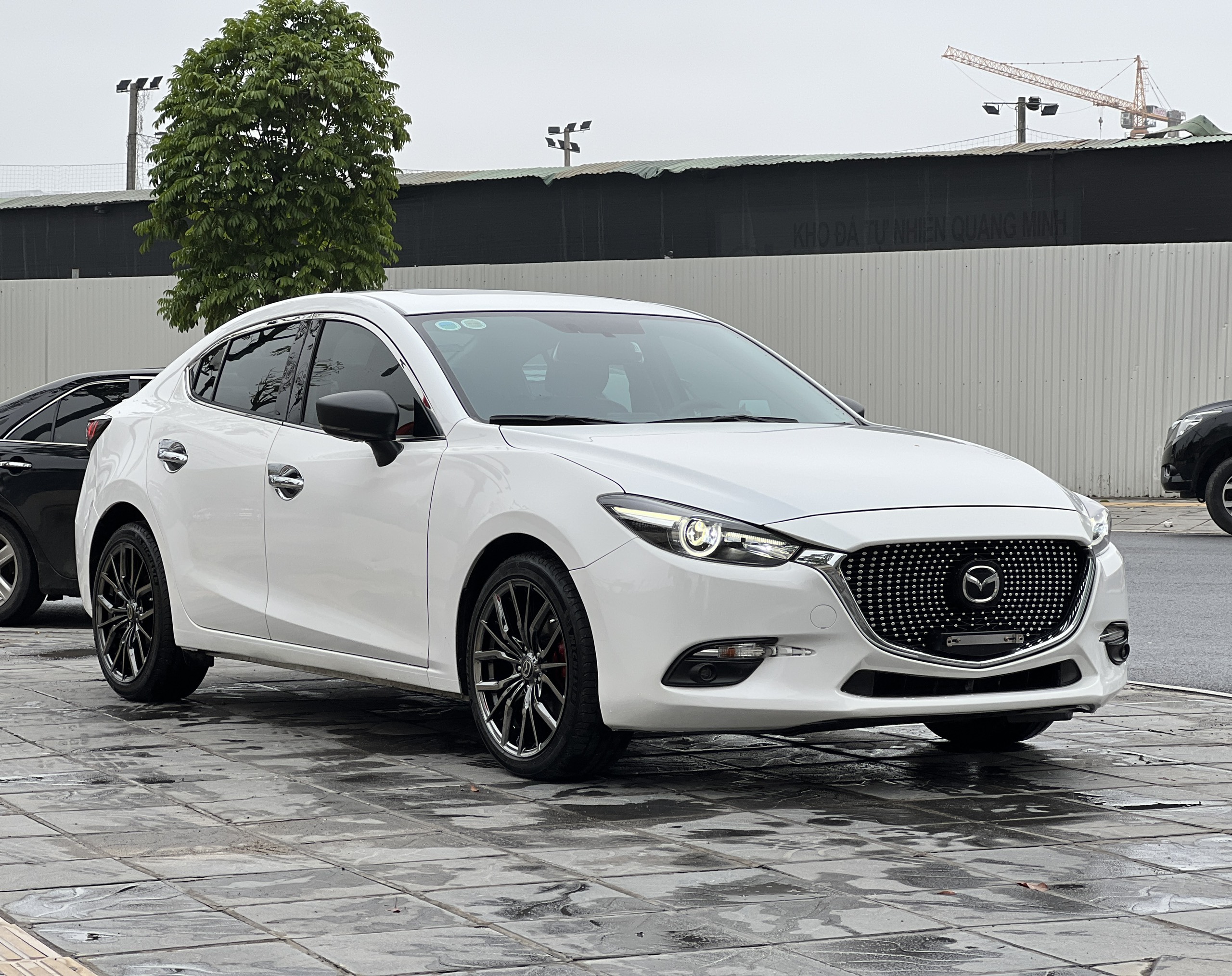 Mazda 3 Sedan 2.0AT 2019 - 2