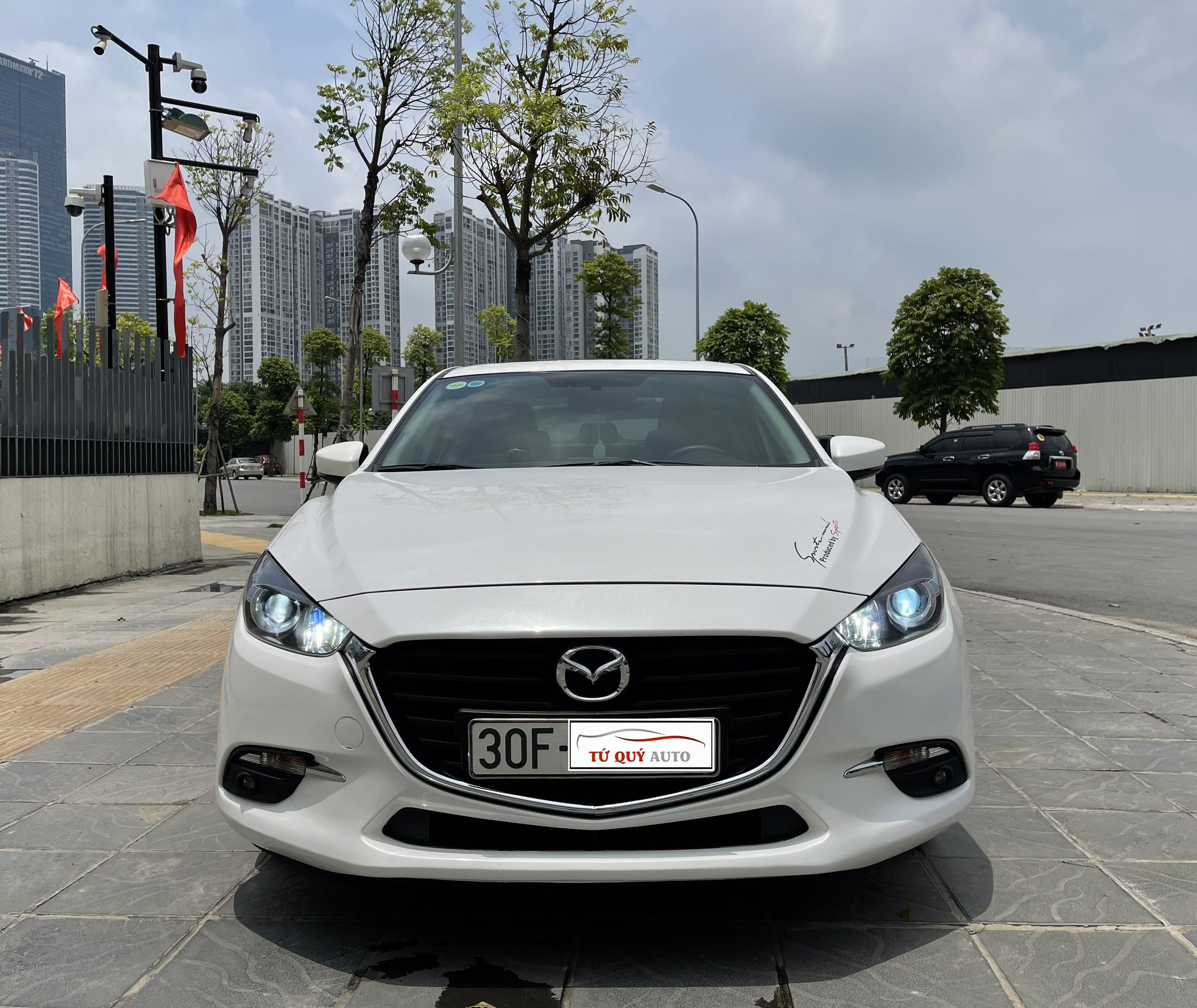 Xe Mazda 3 Facelift 1.5AT 2017 - Trắng