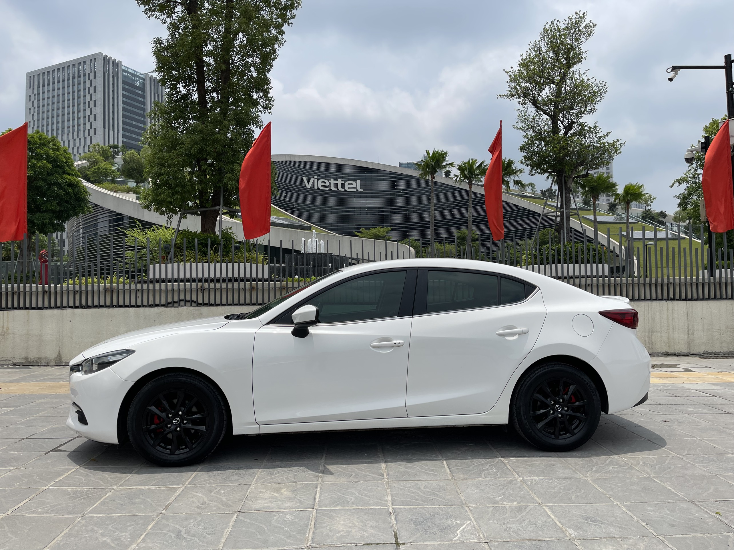 Mazda 3 Sedan 2017 - 3