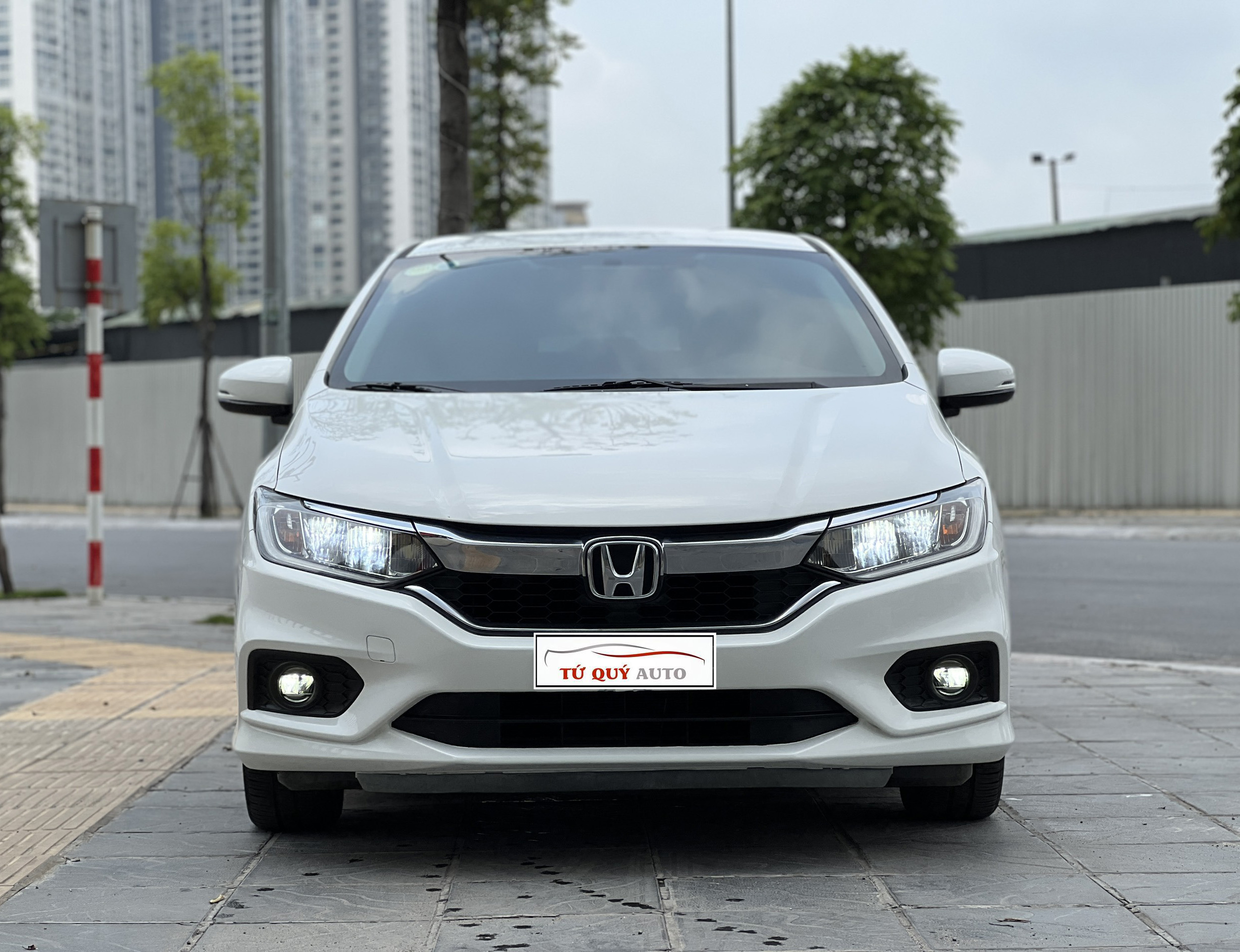 Xe Honda City TOP 1.5AT 2018 - Trắng