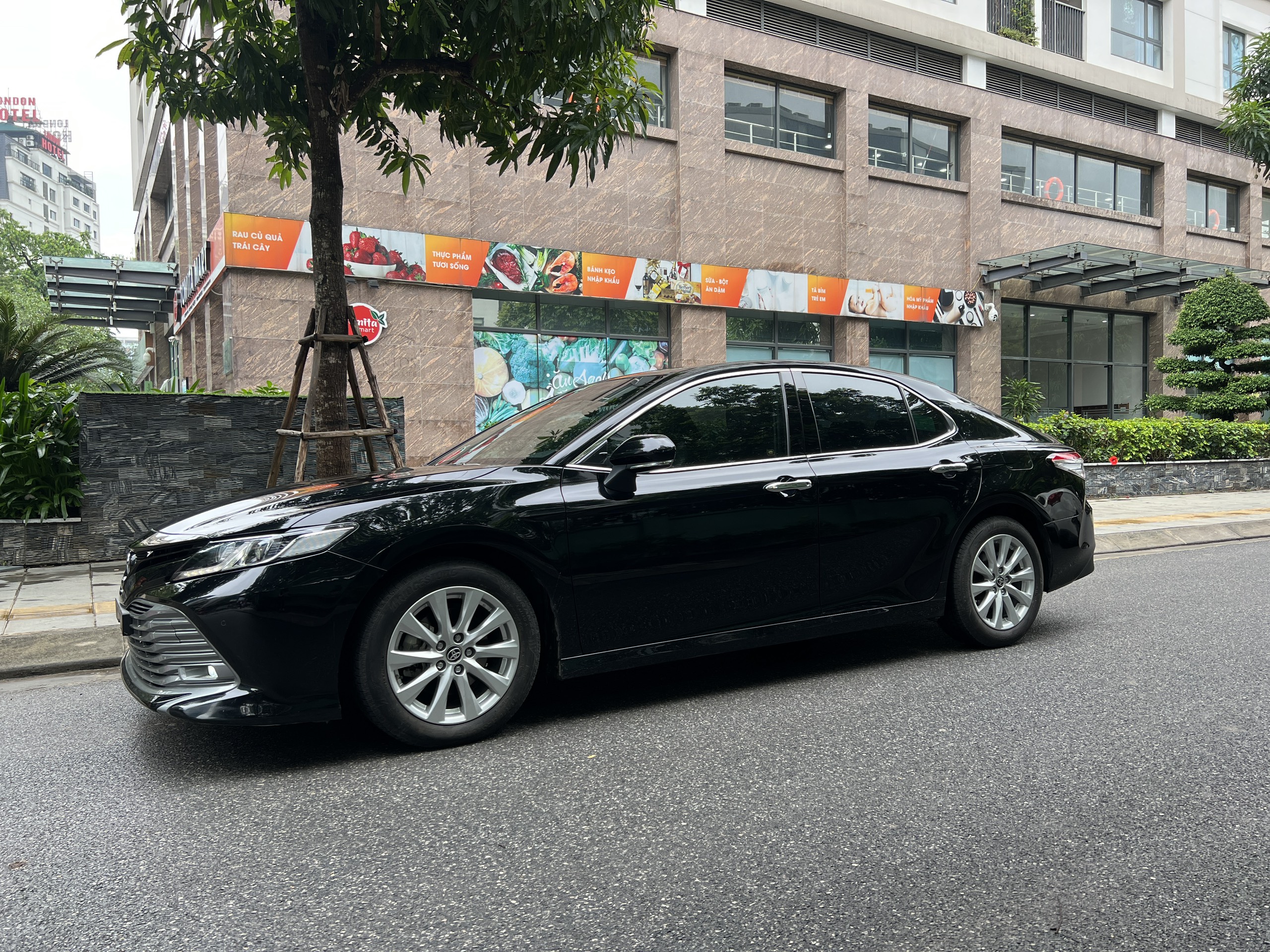 Toyota Camry 2.0G 2020 - 3