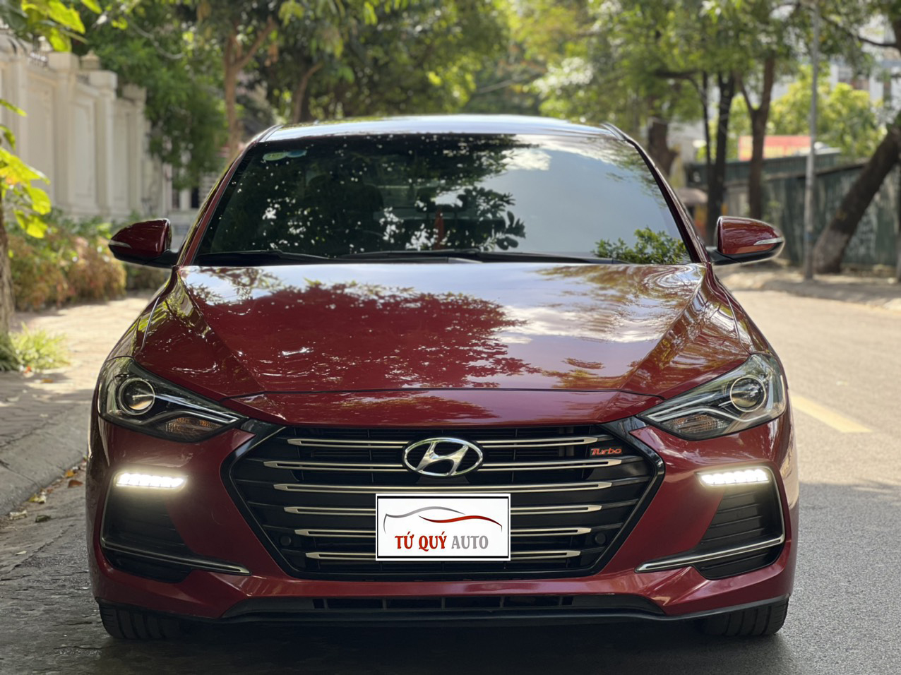 Xe Hyundai Elantra Turbo 1.6AT 2018 - Đỏ