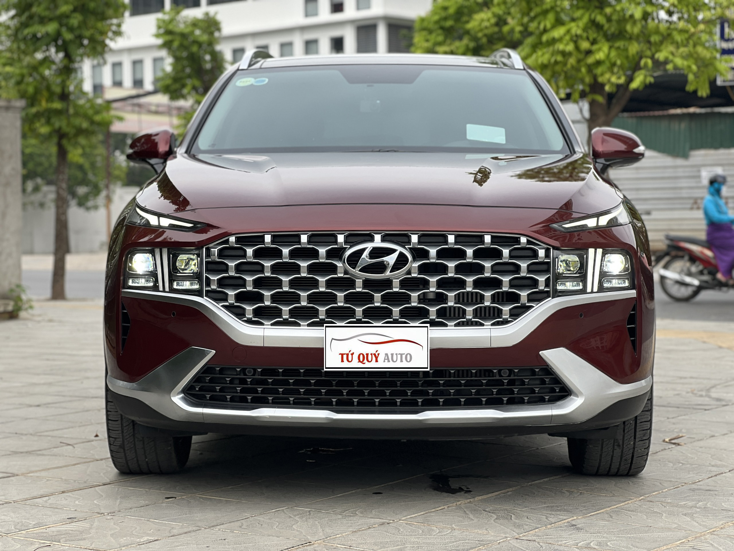 Xe Hyundai SantaFe HTRAC 2.2CRDi 2021 - Đỏ Mận