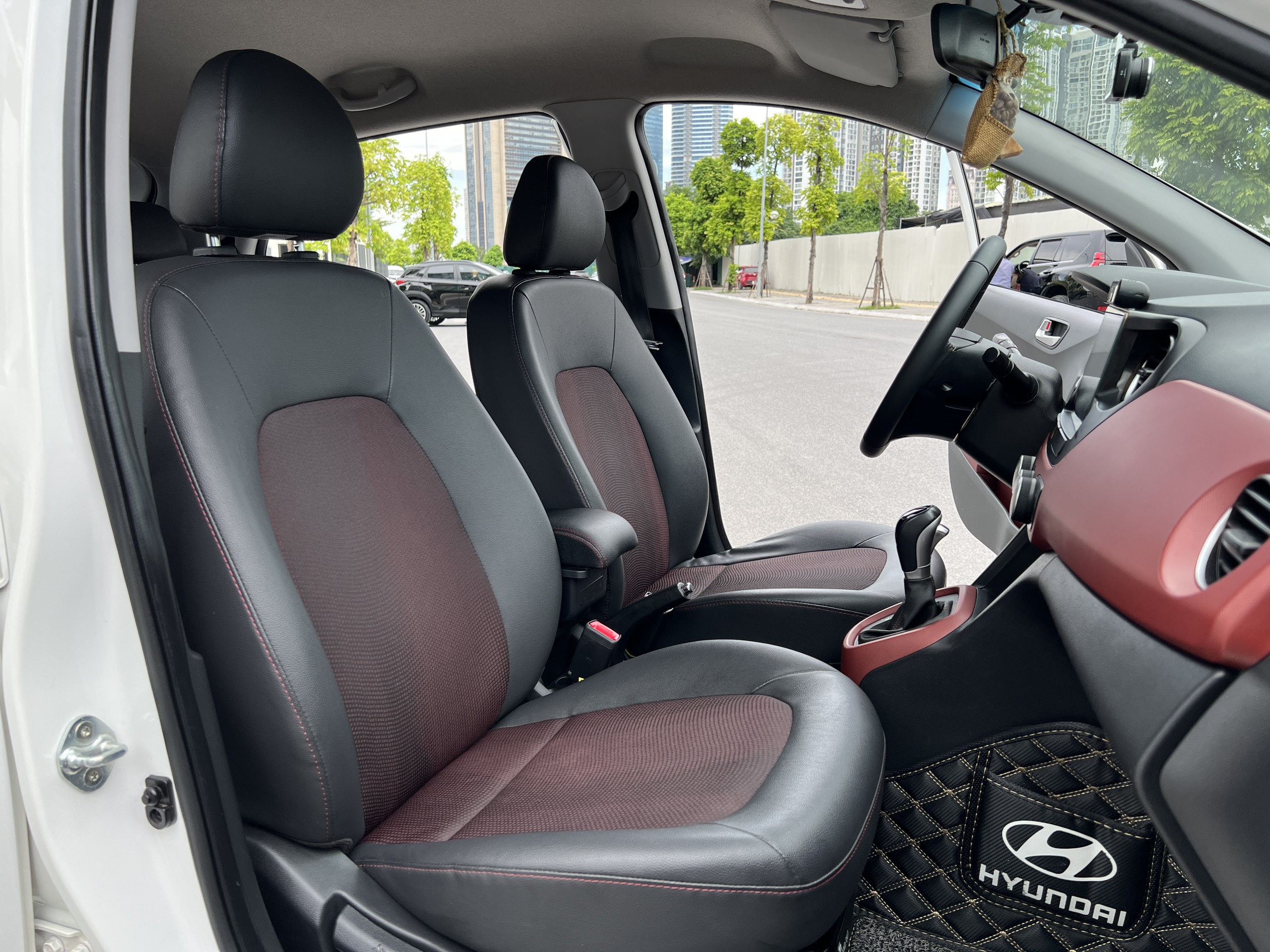 Hyundai i10 HB 1.2AT 2018 - 10