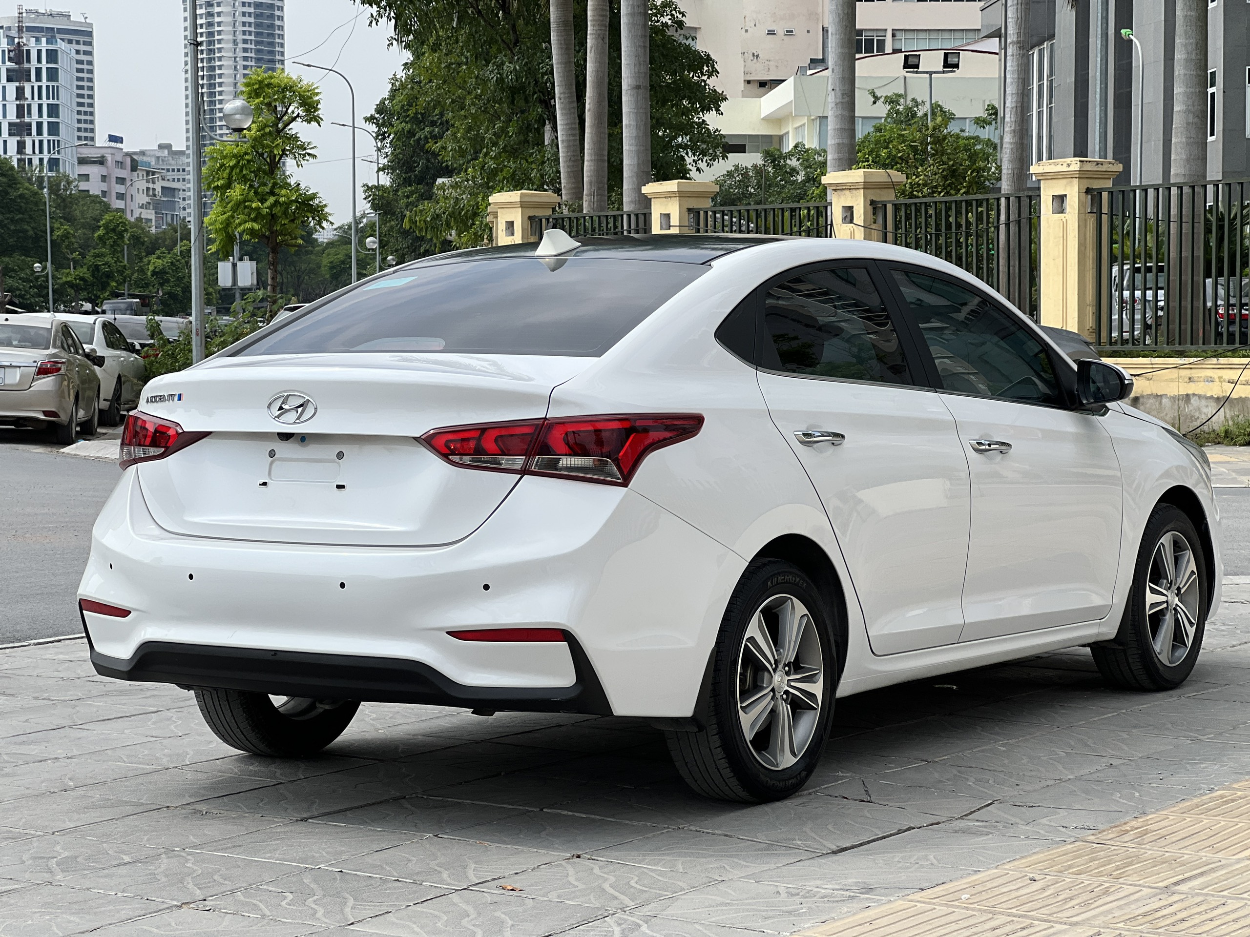 Hyundai Accent 1.4ATH 2018 - 5