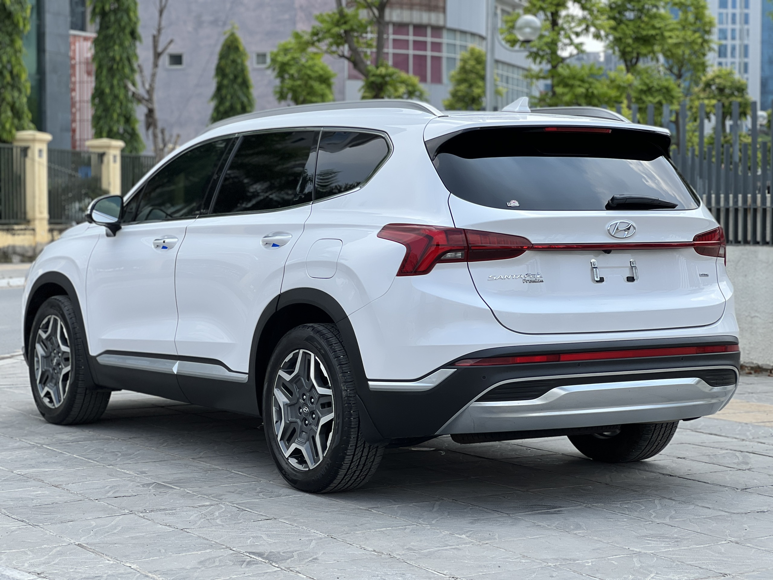 Hyundai SantaFe Pre 2.5AT 2021 - 4