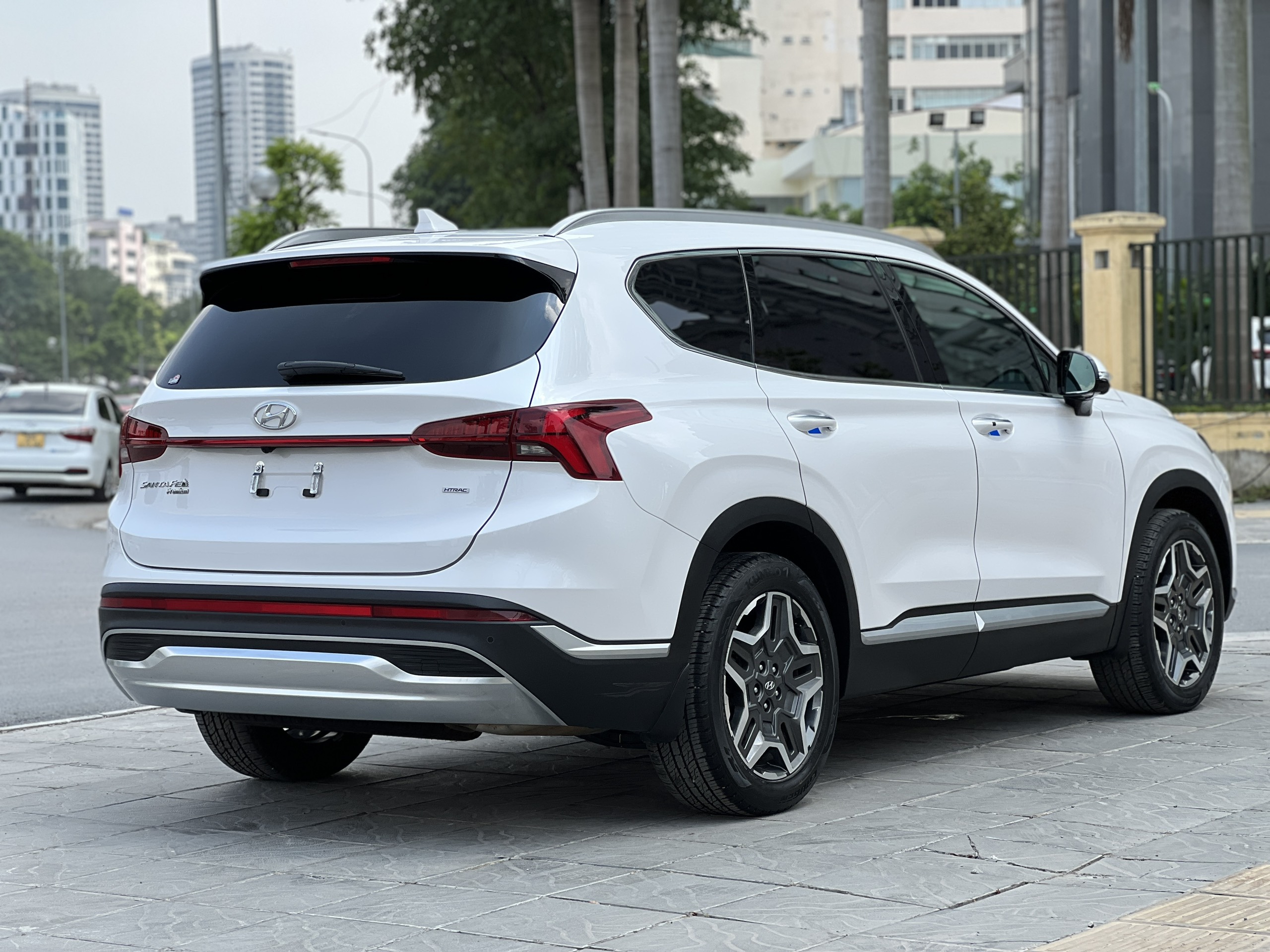 Hyundai SantaFe Pre 2.5AT 2021 - 6