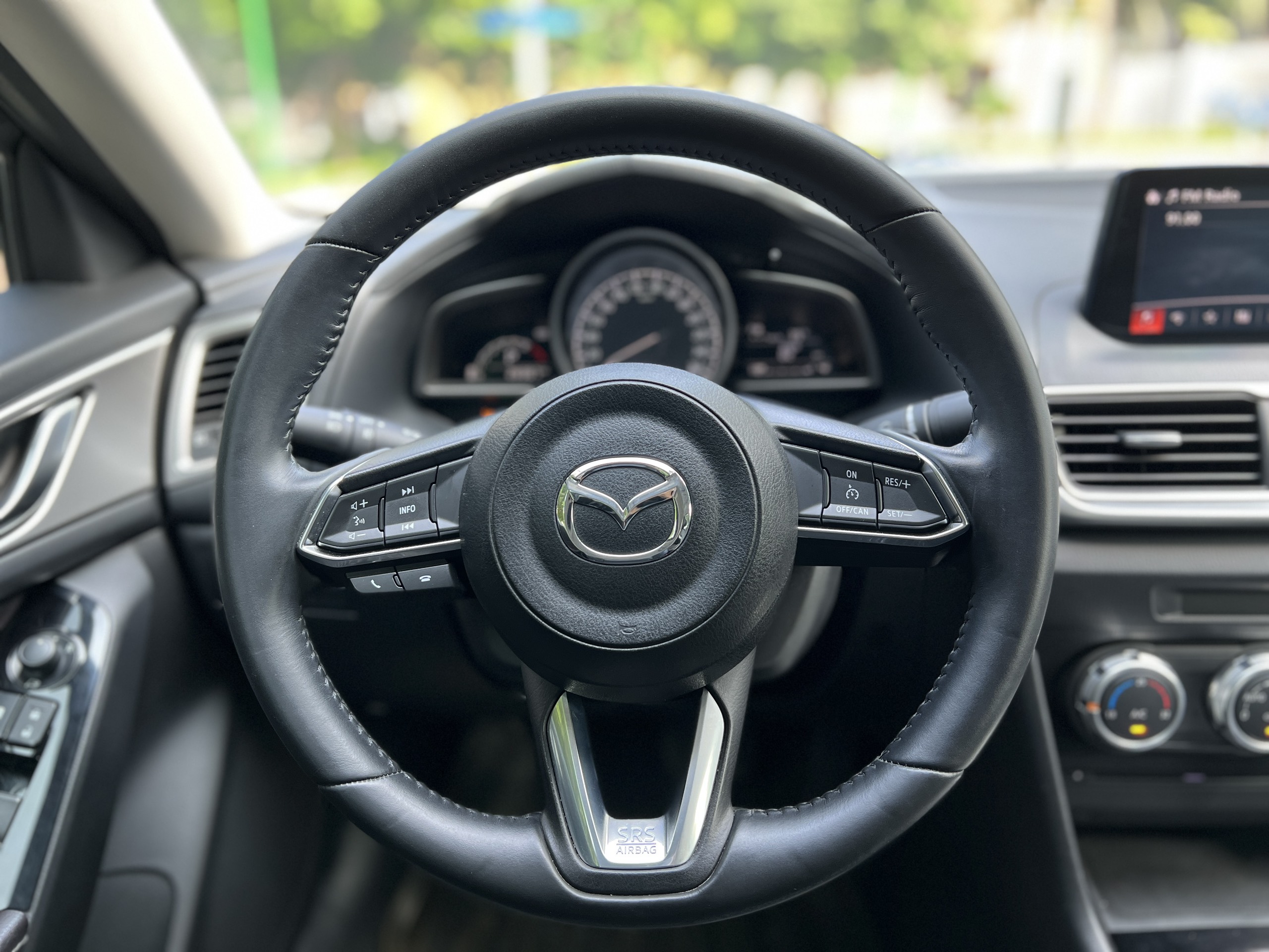 Mazda 3 Sedan 2019 - 11