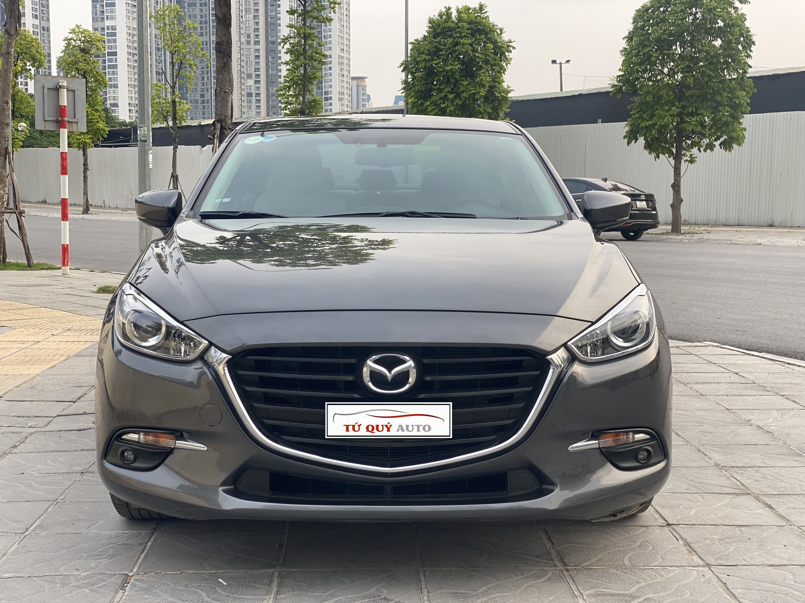 Xe Mazda 3 Sedan 1.5AT 2019 - Xám Grey